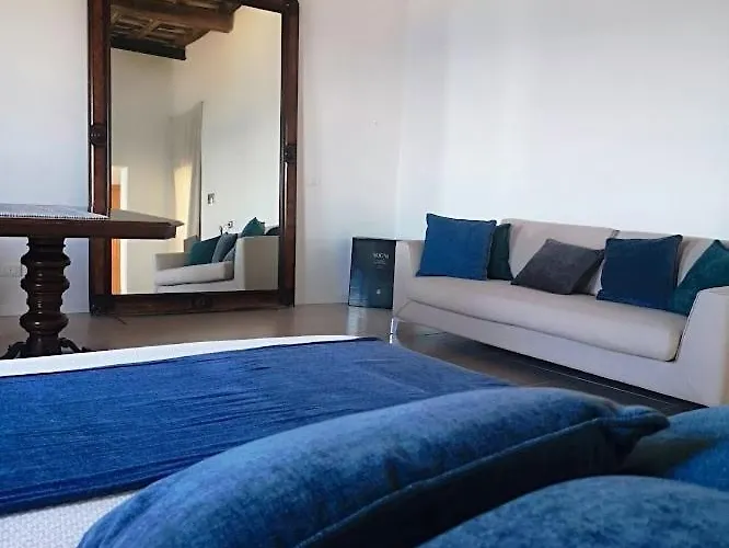 Ossuna Seaview Door * Τραπάνι